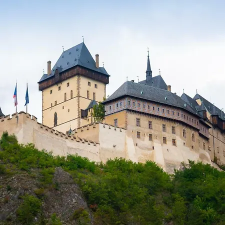 Lägenhet Apartman Muzeum Obchodu 1 Karlštejn